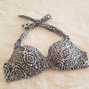 Black and white Victoria secret bikini top 32A